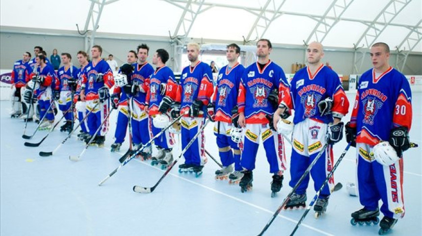 Хокеј: Словенци у елити