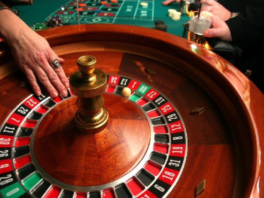 Нелегално коцкање у Бијељини