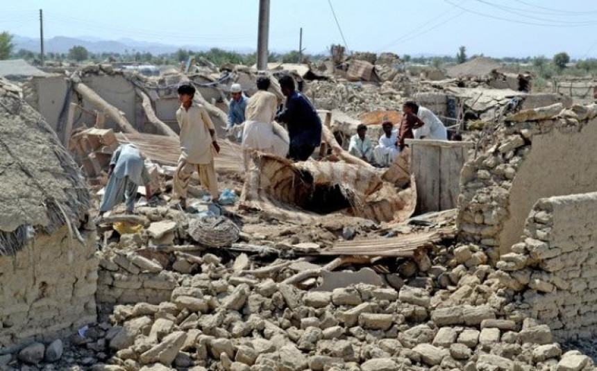 Serija zemljotresa pogodila Pakistan