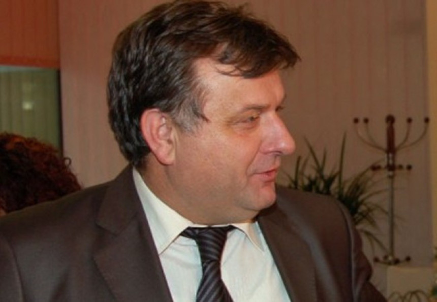 Čolović isključen iz SNSD-a 