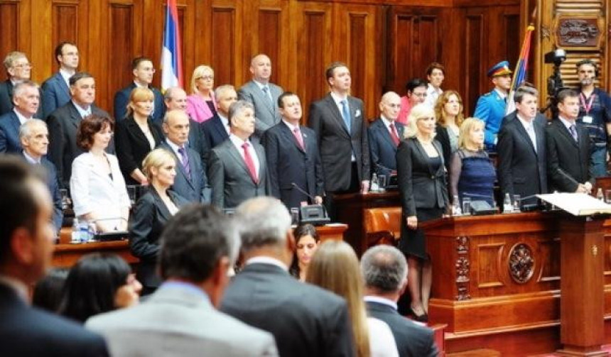 Шест министара у Влади Србије радиће без плата? 