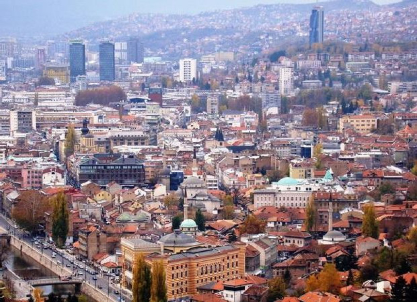 Šta  Vučić nosi u Sarajevo? 