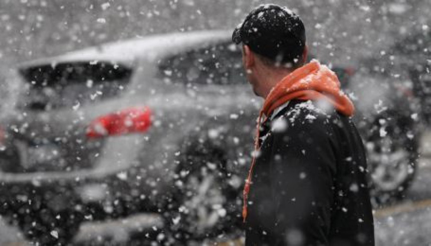 Stanje na putevima: Snijeg u romanijskoj regiji