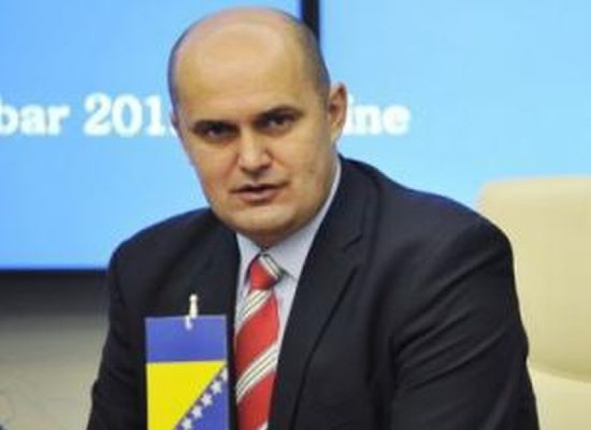 Sutra stiže međunarodna pomoć