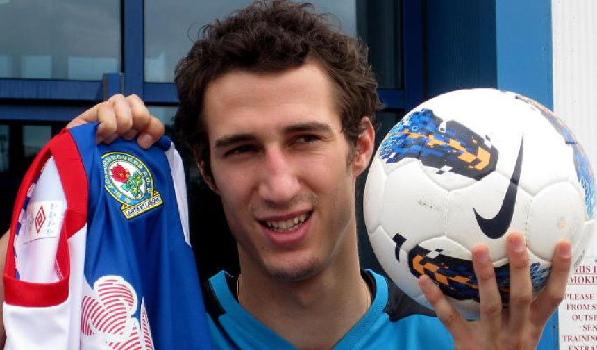 Raća Petrović opet u Engleskoj?