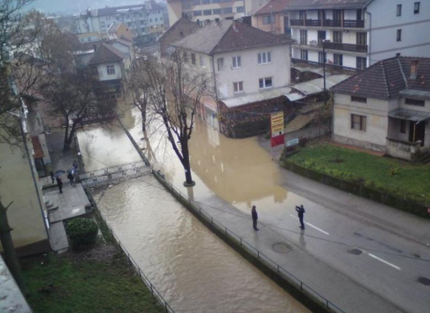 Zvornik: Drina u opadanju, raste broj klizišta