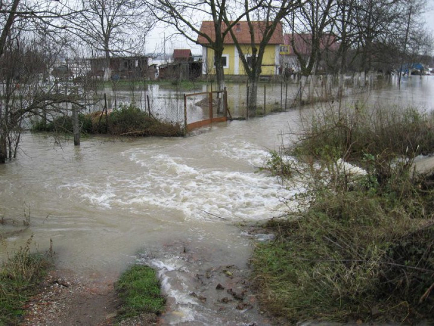 Evakuacija stanovništva iz četiri bijeljinska sela