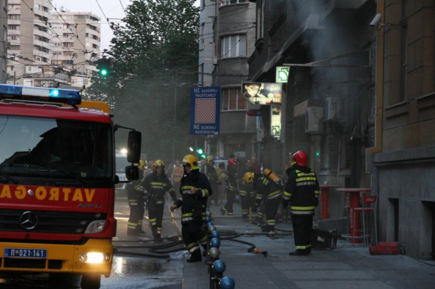 Eksplozija u lokalu brze hrane, 6 povrijeđenih!