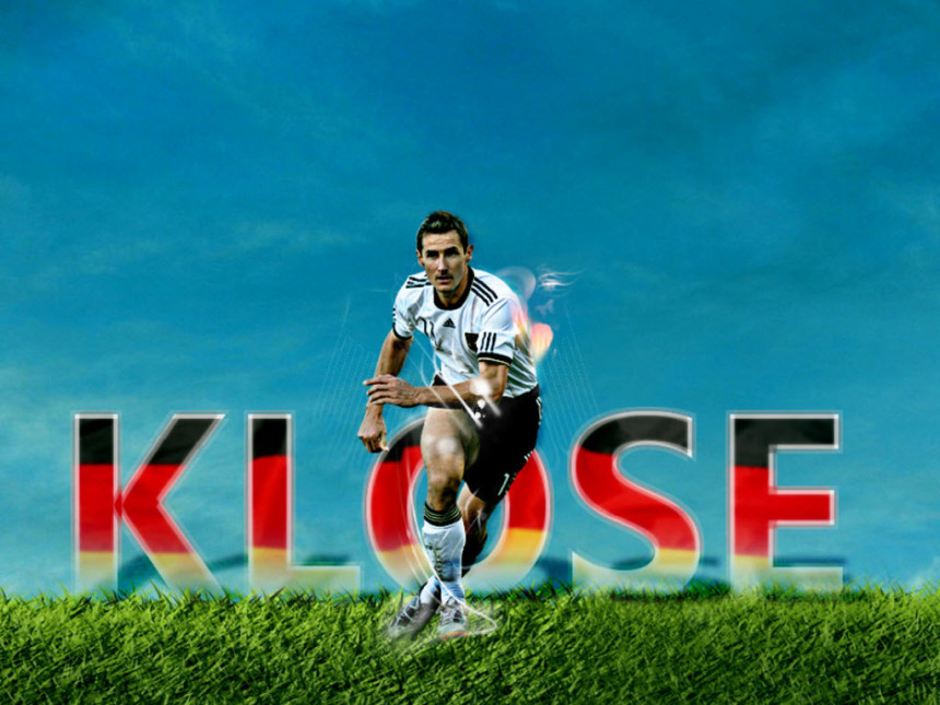 Klose napada Ronalda i istoriju