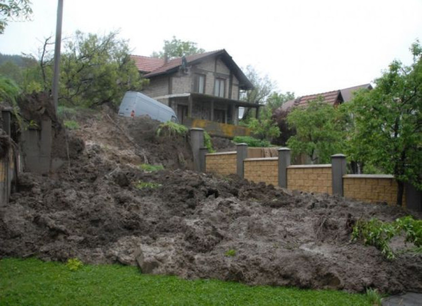 Stanje u Tuzlanskom kantonu se  stabilizuje