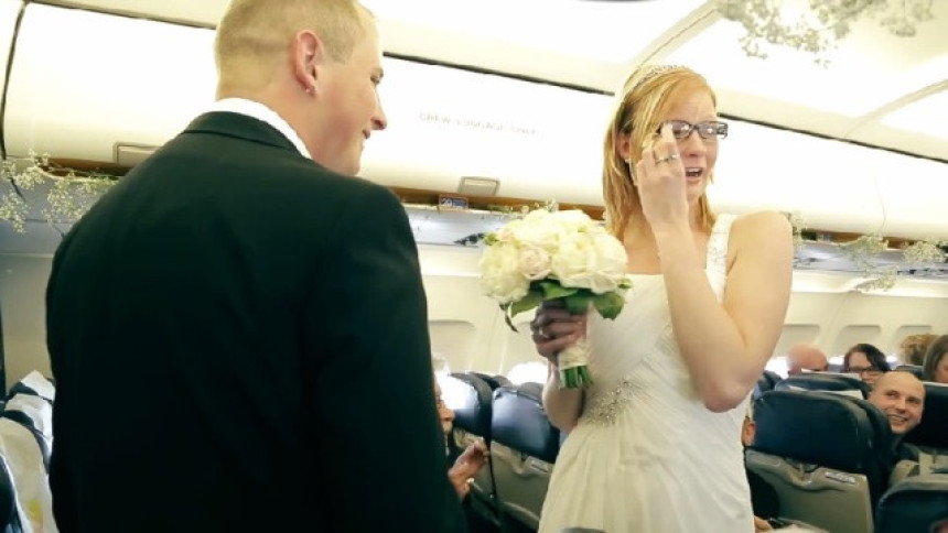 Vjenčali se na 9.000 metara nadmorske visine 