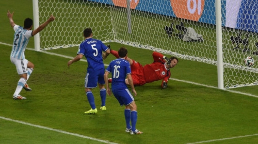 SP - rekord: Juče dva autogola!