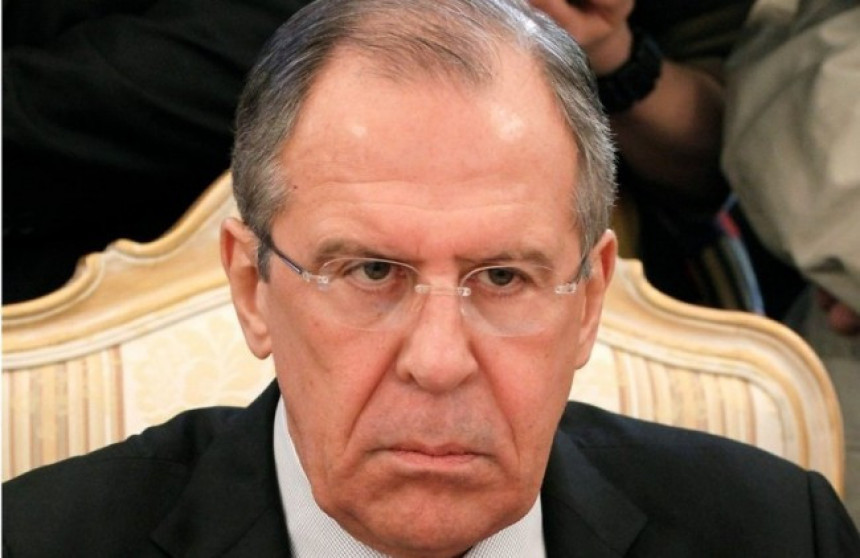 Lavrov: Porošenkov plan je ultimatum