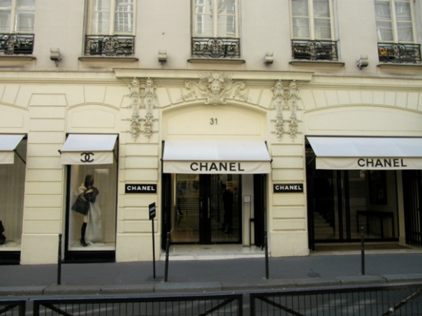 Рекордна цијена за "Шанел" бутик