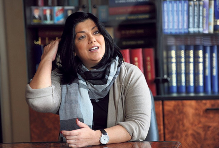 Јадранка Шешељ: Очекујем Воју ускоро!