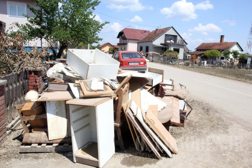 У Бијељини почео попис поплављених домаћинстава