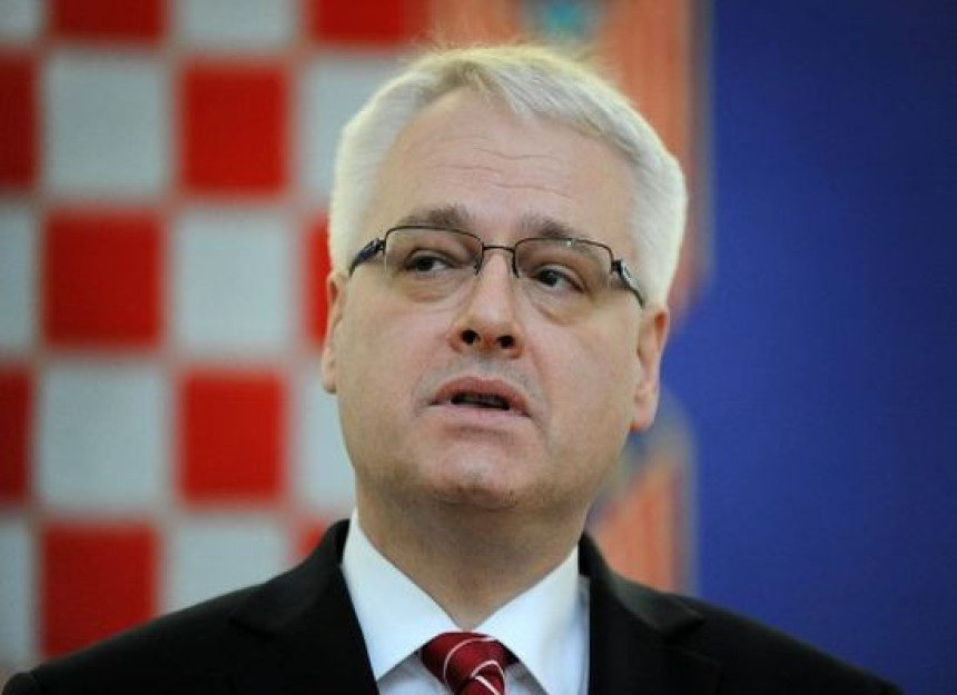 Josipović: Nije ružičasto,ali ni sasvim crno