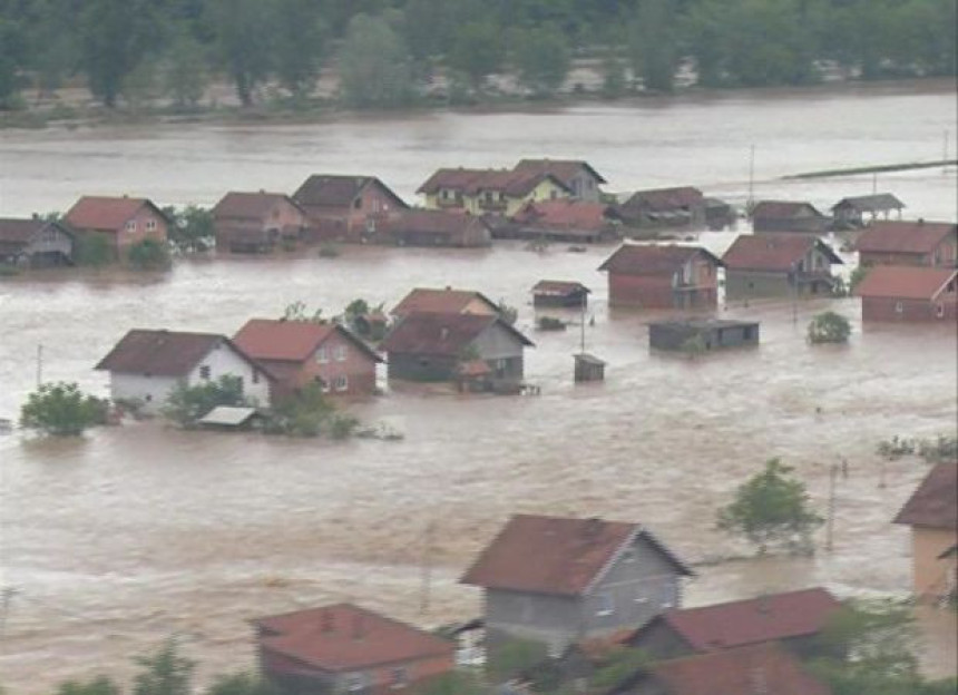 У Шамцу 1 000 људи остаје без посла 