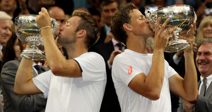 WB: Braća Brajan izgubili finale!