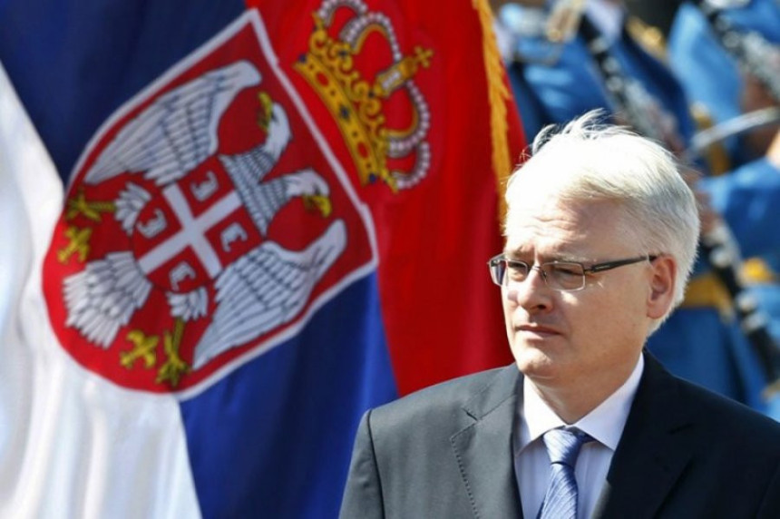 Хрватска неће уцјењивати Србију