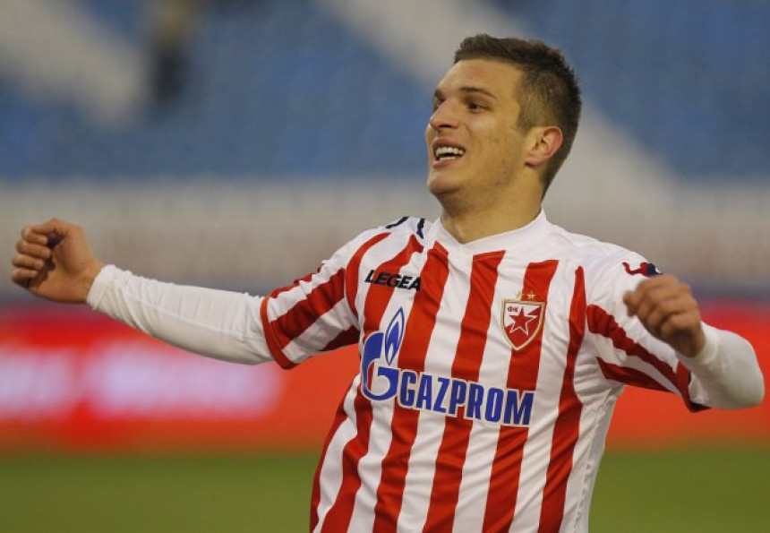 Lazović ipak ostaje u Zvezdi!