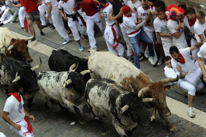 Tri osobe povrijeđene u trci sa bikovima