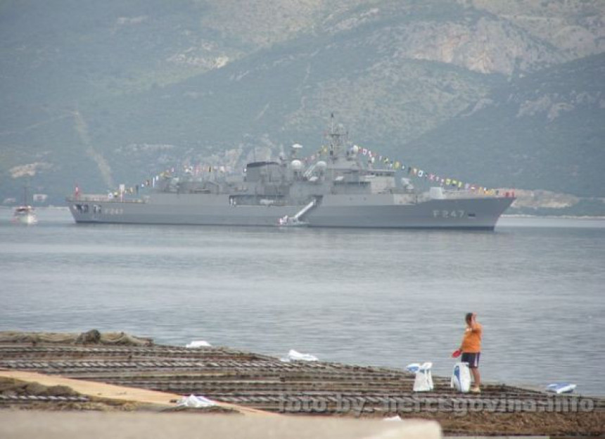 Turskim ratnim brodovima zabranjen ulazak u Neum