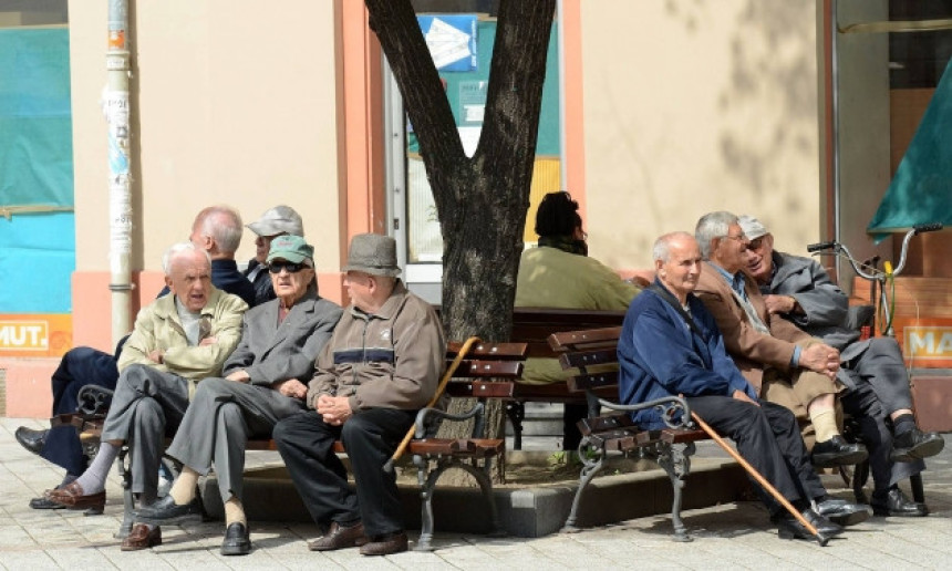 Borba za glasove penzionera!