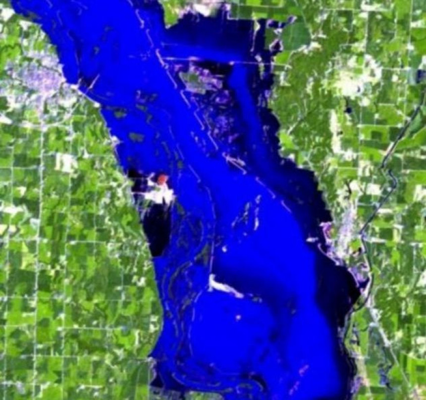 Satelit pet mjeseci unaprijed predviđa poplave