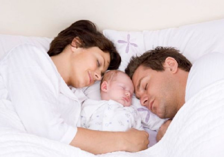 Roditelji i beba nikako u isti krevet
