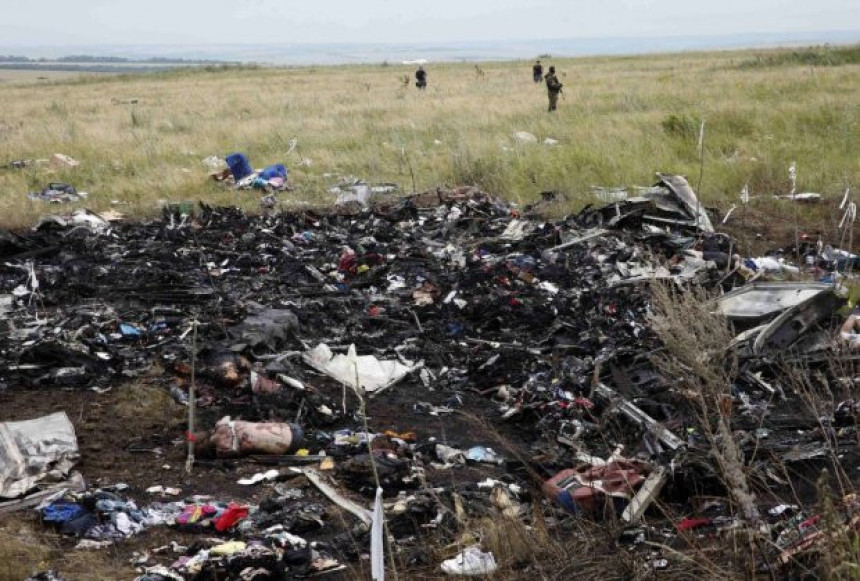Putnici malezijskoga aviona pronađeni bez odjeće