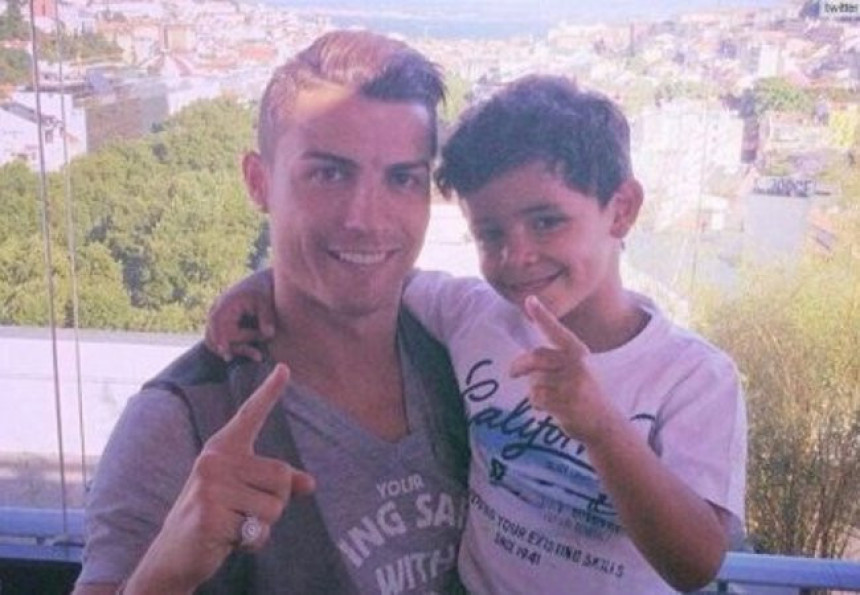 Ronaldo: "Za sina da nađem majku"