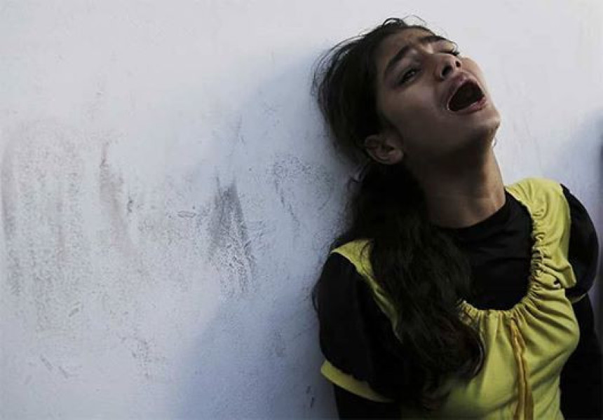 Газа: Гранате на школу УН,16 мртвих
