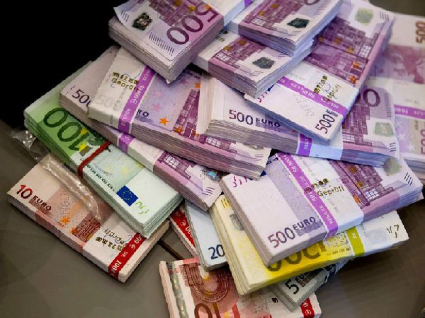 Pad evra nakon pada proizvodnje u Njemačkoj