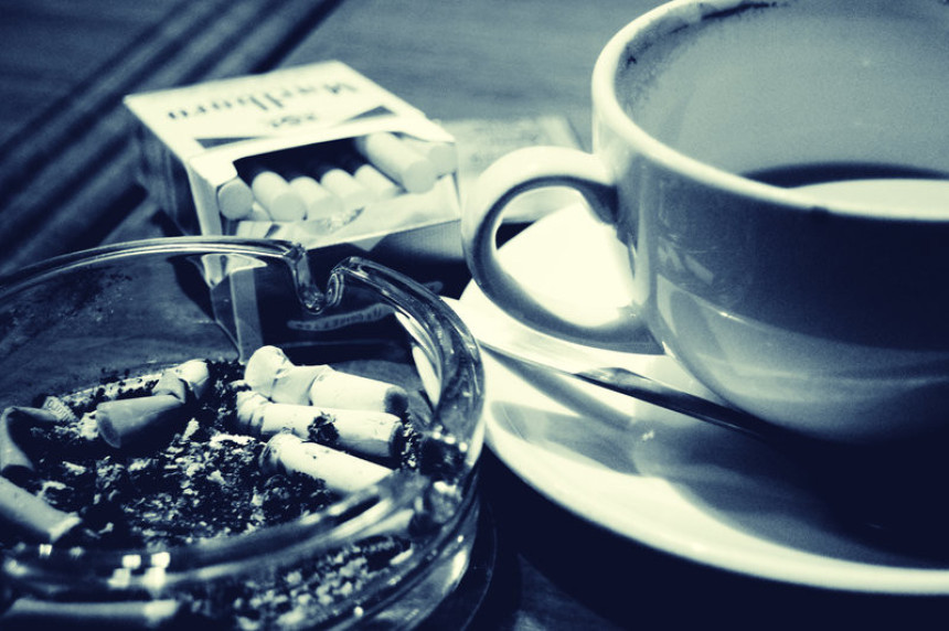 Kafa i duvan ne prije doručka