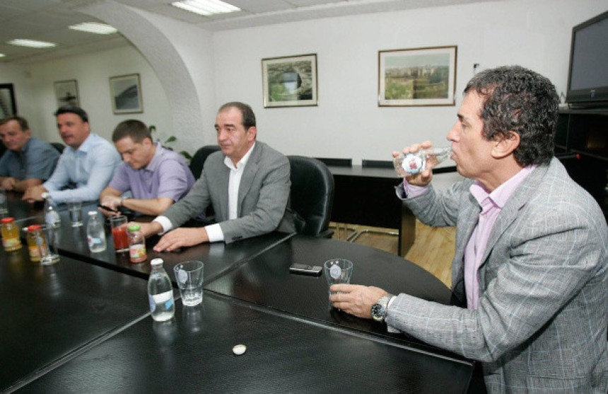 Partizane. šta se to dješava kod vas?!