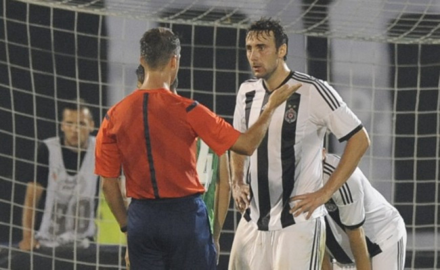 Progovorio i Trajković o crvenom kartonu!