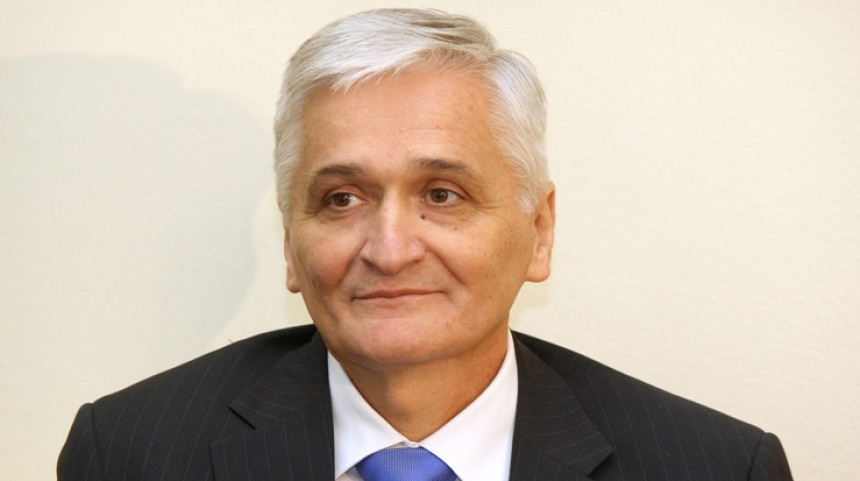 SNSD: Opozicija i prijatelj i neprijatelj?