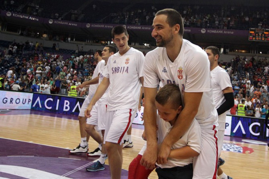 Srbi lagano protiv Turaka do Trofeja Beograda!