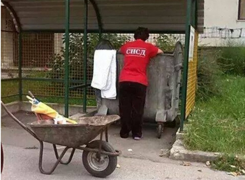 И чланови СНСД-а дошли до контејнера