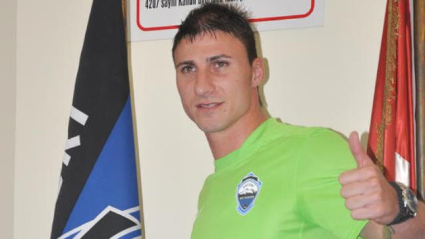 Anderleht zove Jorgačevića