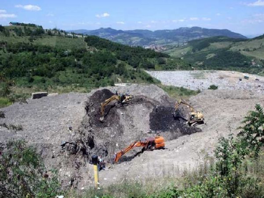 Počela ekshumacija u Buća Potoku 