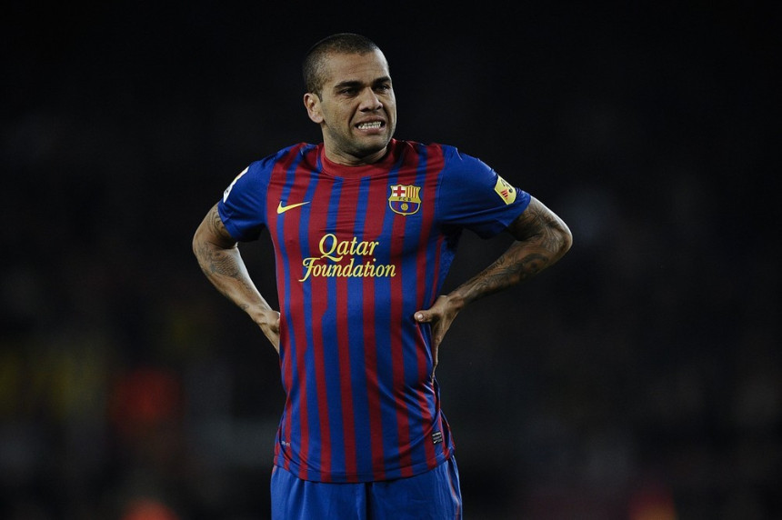 Dani Alves može da ide!
