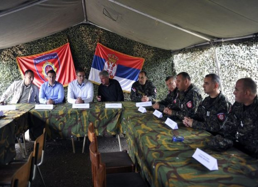 Vučić: Srbija će zaštiti svoj narod