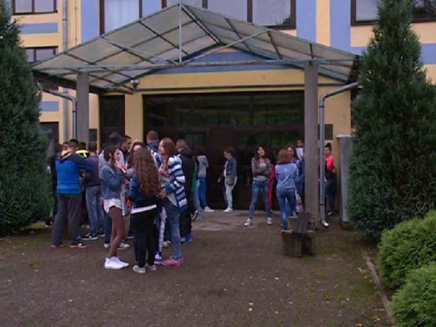 Poplave nisu odgodile početak nastave