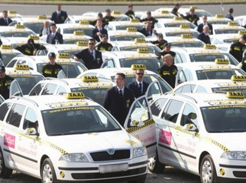 Sarajevo: Taksi mora biti bijeli!?