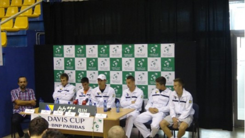 DK, BiH - LIT: Bašić - Berankis prvi