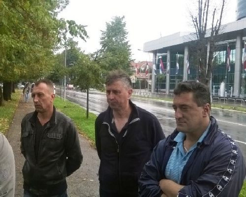 Načelnik Dervente (SNSD) borcima: Što vas ustaše ne pobiše