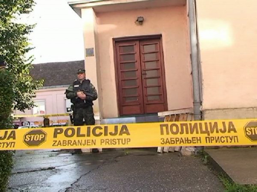 Брчко: Злостављали малољетнице 