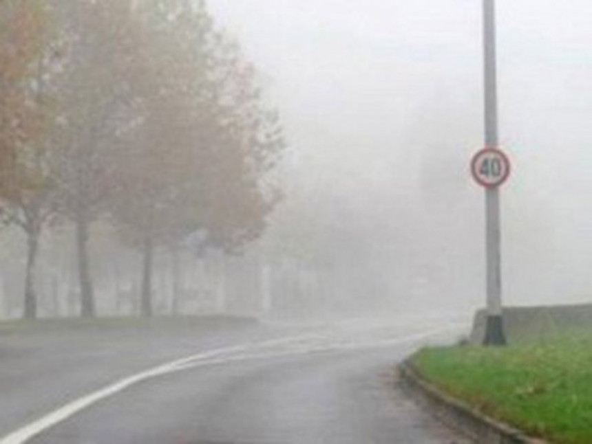 Vozači, oprezno! Magla smanjuje vidljivost